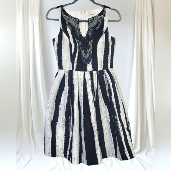 Black and White Pleated Cocktail Mini Dress, Small - Picture 1 of 9